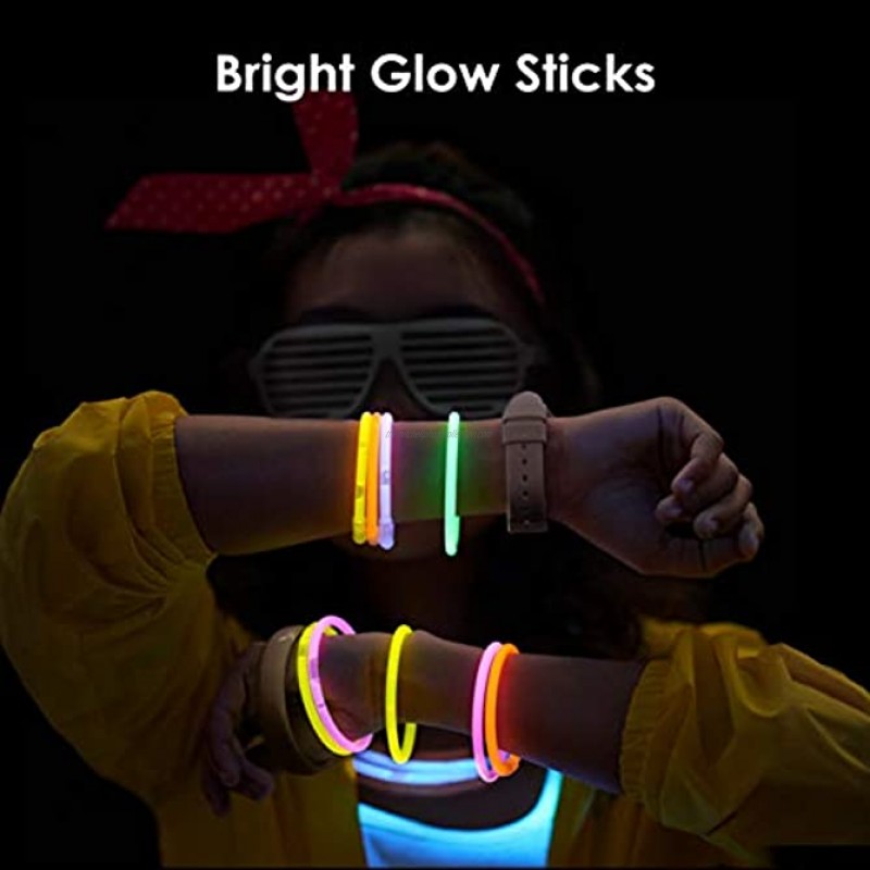 100 Glow Sticks Bulk Party Supplies Halloween Glow in The Dark Fun Party Pack with 8 Glowsticks and Connectors for Bracelets and Necklaces for Kids and Adults