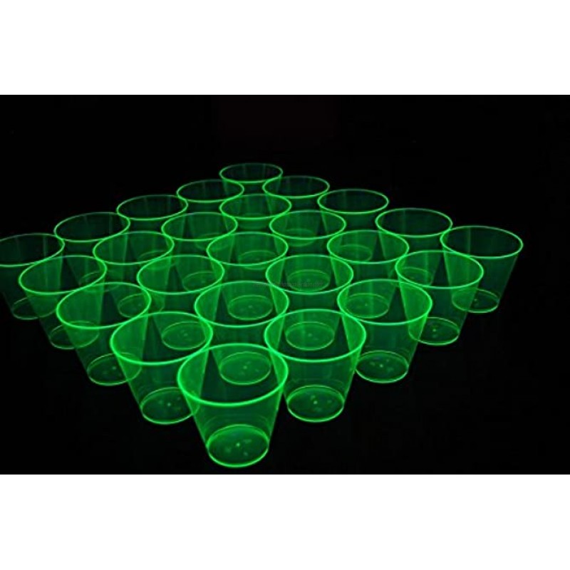 100ct Blacklight Reactive 9oz Party Cups with 5 Blacklight Balloons Neon Green
